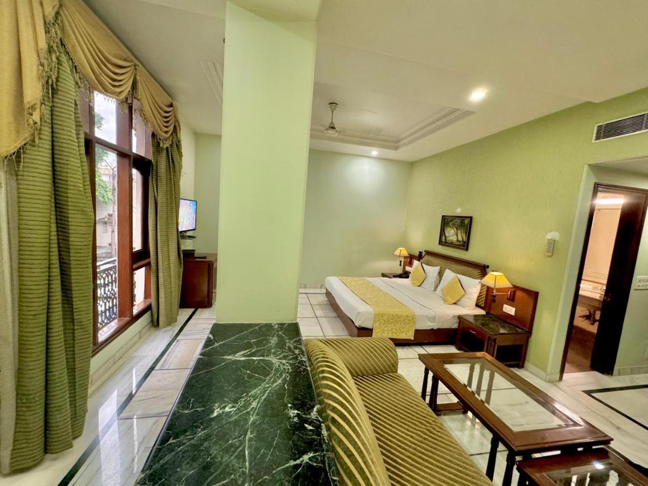 Hotel Florence Inn, Karol Bagh, New Delhi, 2 Min From Metro Exterior foto